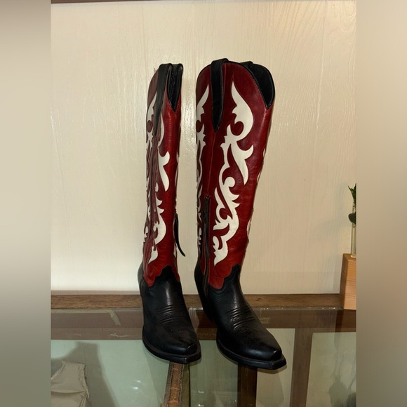 Ariat Tall Boots Red and Black size 7 - Picture 1 of 3